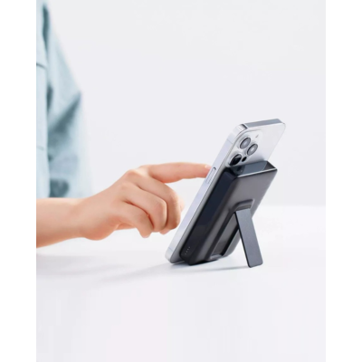 Anker A1652 - Pin dự phòng từ tính Anker Maggo, dung lượng 10000mah, hỗ trợ PD 20W - <div class="css-146c3p1 r-bcqeeo r-1ttztb7 r-qvutc0 r-37j5jr r-a023e6 r-16dba41 r-1adg3ll r-1b5gpbm r-a8ghvy" dir="ltr"><span class="css-1jxf684 r-bcqeeo r-1ttztb7 r-qvutc0 r-poiln3">Anker A1652 – Pin dự phòng từ tính MagGo dung lượng 10.000mAh, hỗ trợ sạc nhanh PD 20W và sạc không dây 7.5W. Thiết kế nhỏ gọn, tích hợp chân đế tiện lợi, phù hợp cho iPhone 12/13/14/15 series. Kết nối từ tính mạnh mẽ, đảm bảo sạc ổn định mọi lúc mọi nơi.</span></div>