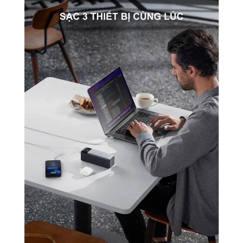 Anker A1289 - Pin Sạc Dự Phòng Anker 737 dung lượng 24000mAh, công suất 140w, 3 Cổng Gan Prime - <div class="css-146c3p1 r-bcqeeo r-1ttztb7 r-qvutc0 r-37j5jr r-a023e6 r-16dba41 r-1adg3ll r-1b5gpbm r-a8ghvy" dir="ltr"><span class="css-1jxf684 r-bcqeeo r-1ttztb7 r-qvutc0 r-poiln3">Pin Sạc Dự Phòng Anker 737 (Anker A1289) sở hữu dung lượng khủng 24000mAh, công suất tối đa 140W, hỗ trợ sạc nhanh cho cả laptop và MacBook. Được trang bị công nghệ Power Delivery 3.1 và 3 cổng Gan Prime (2 USB-C, 1 USB-A), sản phẩm đảm bảo sạc đa thiết bị hiệu quả. Màn hình kỹ thuật số thông minh hiển thị chi tiết trạng thái sạc. Với thiết kế nhỏ gọn, pin mang đến độ bền cao và an toàn vượt trội nhờ hệ thống MultiProtect.</span></div>